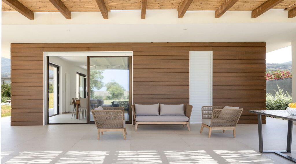 Rivestimenti in legno composito per esterni