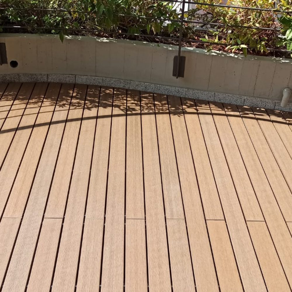 Decking_Ultrashield_dogaS_by Déco_Teak